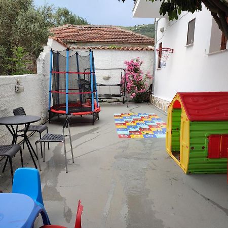 Apartamento Iliachtides Kala Nera Exterior foto