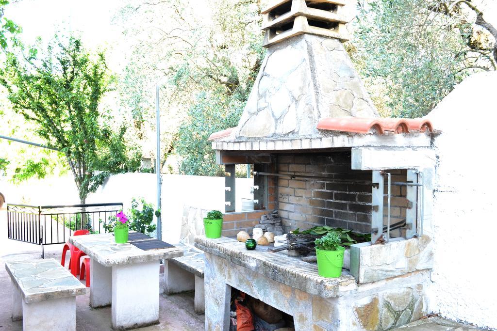 Apartamento Iliachtides Kala Nera Exterior foto